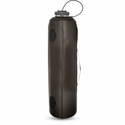 Collapsible water storage tank with attached spout and storage bag